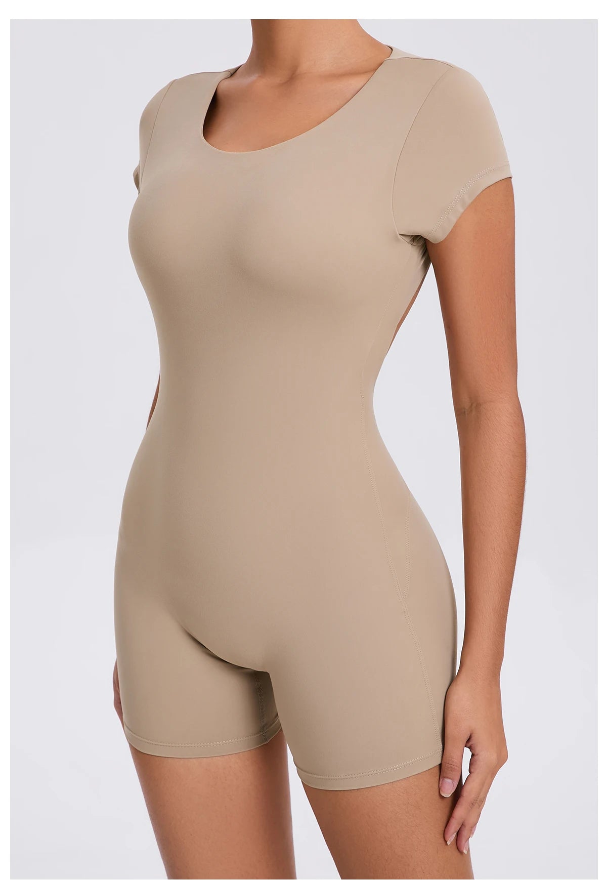 Combinaison sportive Tenue de sport pour femme Vêtements de sport Rembourrage Salopette de sport 2025 Ensemble de gym Femmes Costume pour Fitness Yoga Vêtements